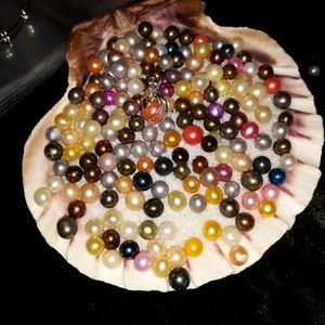 Fresh water Pearl's